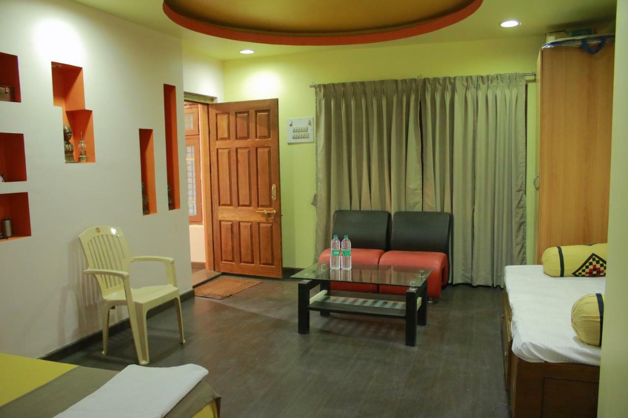בדאמי Krishna Villa מראה חיצוני תמונה