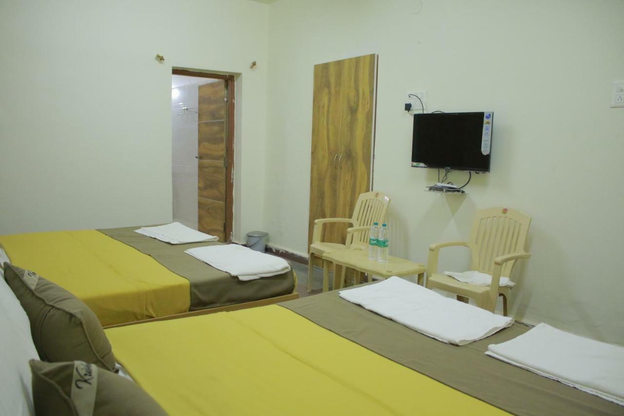 בדאמי Krishna Villa מראה חיצוני תמונה